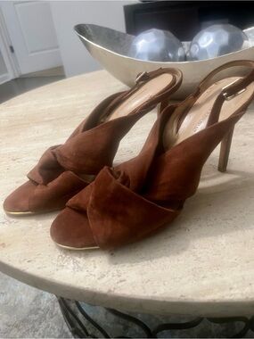 Brown Suede Knot Slingback Heels